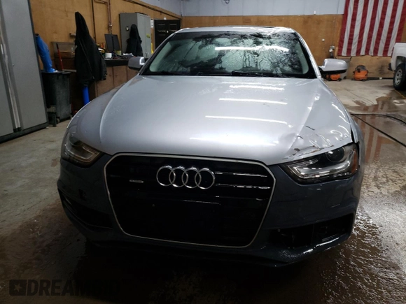 2015 Audi A4 Premium z VIN WAUBFAFL6FN027579, wystawiony jako Copart lot #52127025 z przebiegiem 171 419 mil mil oraz Nie do naprawy • Non repairable. Historia ofert i sprzedaży dostępna na DreamBid. Obrazek 5.