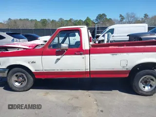 1989 Ford F-150 Special with VIN 1FTEF15N0KNA13478, listed as a IAAI auction lot 41813627 with 414,233 mi miles. Bid and sale history available at carsss.com. Image 13.