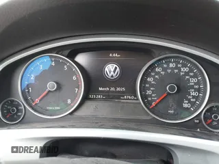 2013 Volkswagen Touareg Lux with VIN WVGEF9BP1DD012851, listed as a IAAI auction lot 41732391 with 123,283 mi miles and . Bid and sale history available at DreamBid. Image 7.