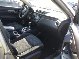 2016 Nissan Rogue S with VIN JN8AT2MV1GW131656, listed as a IAAI auction lot 41996677 with 113,278 mi miles and . Bid and sale history available at carsss.com. Image 5.