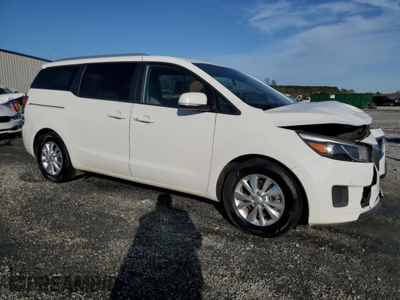 2017 Kia Sedona LX with VIN KNDMB5C1XH6335661, listed as a Copart auction lot 51413225 with 133,903 mi miles and Salvage Title. Bid and sale history available at DreamBid. Image 4.