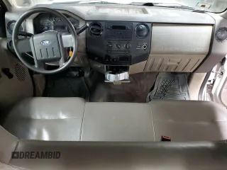 2008 Ford F-250 XL with VIN 1FTSX20568EB45795, listed as a Copart auction lot 82710014 with 149,667 mi miles and Salvage title. Bid and sale history available at DreamBid. Image 8.