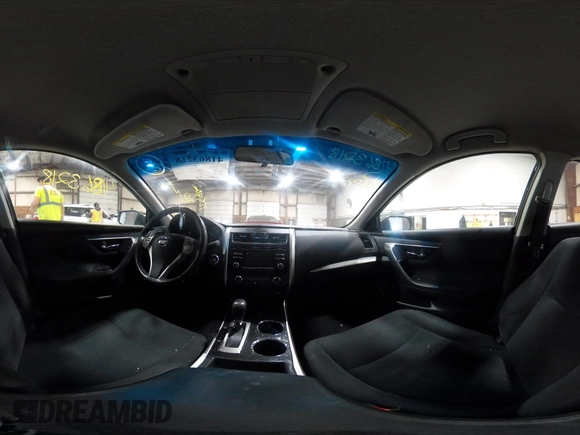 2014 Nissan Altima 2.5 S with VIN 1N4AL3AP4EC279831, listed as a IAAI auction lot 41863218 with 155,410 mi miles. Bid and sale history available at carsss.com. Image 18.