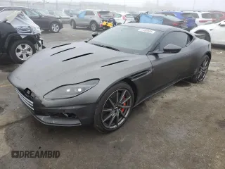 2018 Aston Martin DB11 z VIN SCFRMFAV1JGL05008, wystawiony jako Copart lot #41488505 z przebiegiem 18 133 mil mil oraz Szkody całkowita. Historia ofert i sprzedaży dostępna na DreamBid. Obrazek 1.