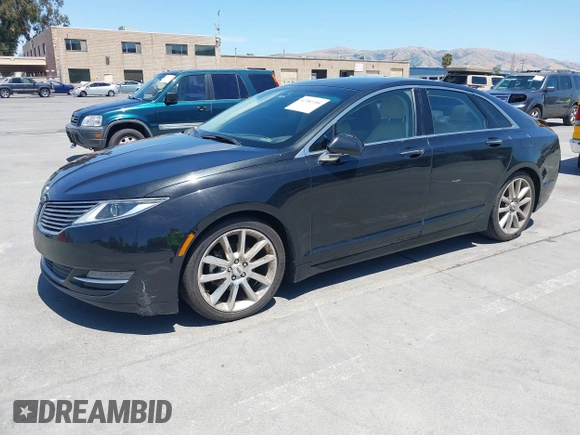 2015 Lincoln MKZ Hybrid z VIN 3LN6L2LU2FR614175, wystawiony jako IAAI lot #42381184 z przebiegiem 221 943 mil mil oraz . Historia ofert i sprzedaży dostępna na DreamBid. Obrazek 18.