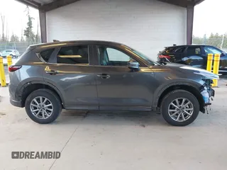 2024 Mazda CX-5 2.5 S Preferred Package with VIN JM3KFBCL1R0428883, listed as a IAAI auction lot 41755898 with 7,386 mi miles. Bid and sale history available at carsss.com. Image 14.