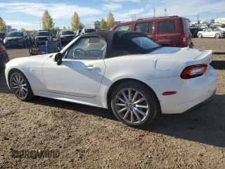 2017 FIAT 124 Spider Classica with VIN JC1NFAEK2H0105829, listed as a Copart auction lot 76741874 with 52,992 mi miles and Clean title. Bid and sale history available at DreamBid. Image 2.