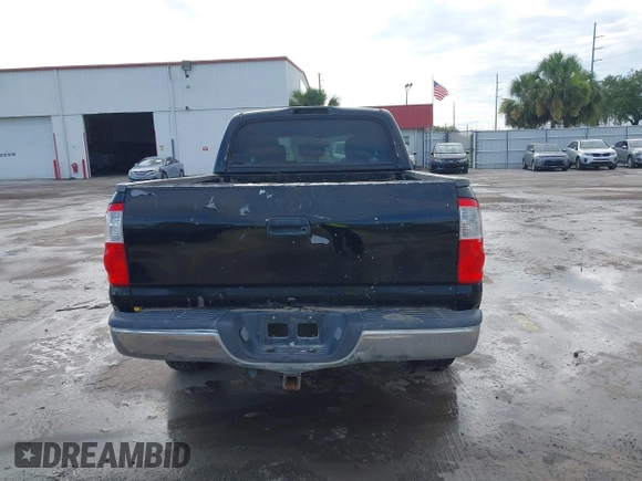 2006 Toyota Tundra SR5 с VIN 5TBET34116S519316, выставлен на аукционе IAAI как лот 42610008 с пробегом 257 101 миль миль и . История ставок и продаж доступна на DreamBid. Изображение 16.