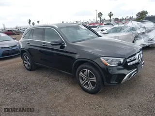 2022 Mercedes-Benz GLC with VIN W1N0G8DB6NV371026, listed as a IAAI auction lot 41555152 with 30,877 mi miles. Bid and sale history available at carsss.com. Image 1.