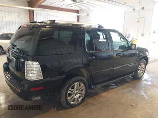 2008 Mercury Mountaineer Premier z VIN 4M2EU48E68UJ10079, wystawiony jako IAAI lot #42717946 z przebiegiem 241 520 mil mil oraz . Historia ofert i sprzedaży dostępna na DreamBid. Obrazek 4.