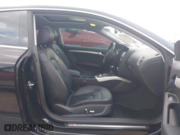 2016 Audi A5 Premium Plus with VIN WAUM2AFR9GA043714, listed as a IAAI auction lot 41507270 with 35,270 mi miles. Bid and sale history available at carsss.com. Image 5.