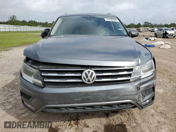 2021 Volkswagen Tiguan SE with VIN 3VV3B7AX3MM013955, listed as a Copart auction lot 51525095 with 103,626 mi miles and Salvage Title. Bid and sale history available at DreamBid. Image 5.