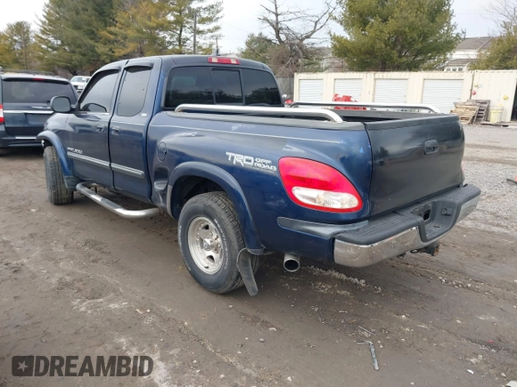2003 Toyota Tundra SR5 with VIN 5TBBT44143S388838, listed as a IAAI auction lot 41498748 with 180,937 mi miles and . Bid and sale history available at carsss.com. Image 3.