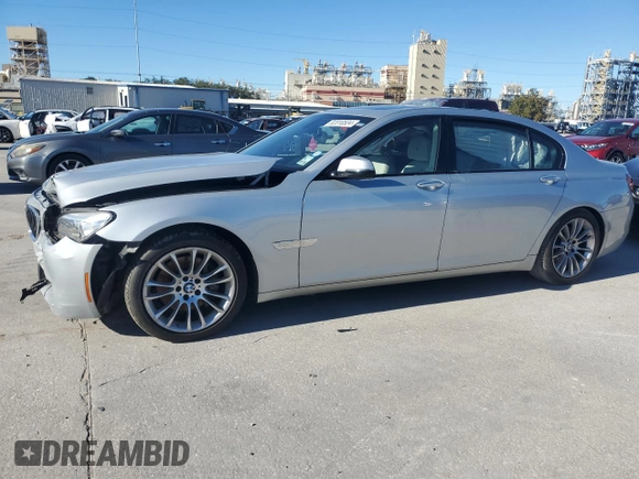 2014 BMW 7 Series 740Li with VIN WBAYE4C56ED138593, listed as a Copart auction lot 82010534 with 88,393 mi miles and Salvage Title. Bid and sale history available at carsss.com. Image 1.