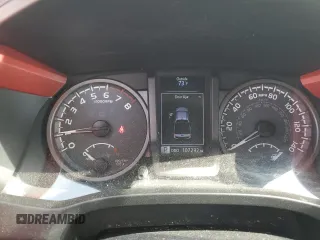 2017 Toyota Tacoma SR5 with VIN 3TMCZ5AN7HM060246, listed as a Copart auction lot 52580665 with 107,292 mi miles and Salvage Title. Bid and sale history available at carsss.com. Image 9.