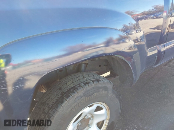 2013 Toyota Tacoma with VIN 3TMMU4FN4DM052928, listed as a IAAI auction lot 40846879 with 113,928 mi miles. Bid and sale history available at carsss.com. Image 6.