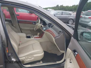 2007 Infiniti M x with VIN JNKAY01F37M460464, listed as a IAAI auction lot 42520950 with 147,632 mi miles and . Bid and sale history available at DreamBid. Image 5.