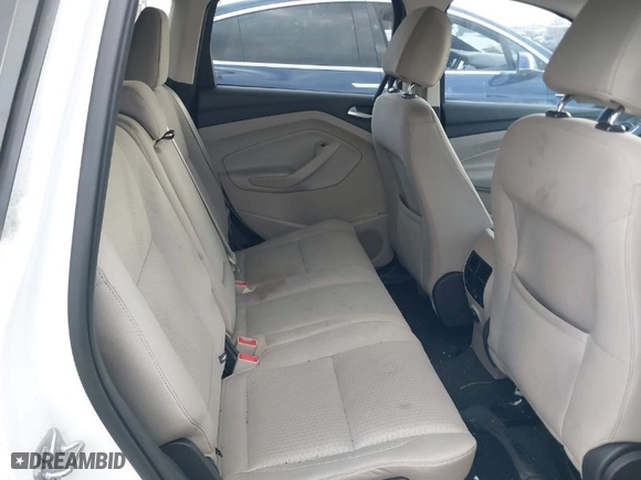 2017 Ford Escape SE with VIN 1FMCU0GD5HUC00303, listed as a IAAI auction lot 41520976 with 111,514 mi miles. Bid and sale history available at carsss.com. Image 8.