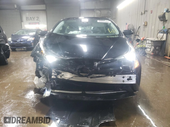 2018 Toyota Prius Two with VIN JTDKARFU3J3549423, listed as a Copart auction lot 46845505 with 82,485 mi miles and Salvage Title. Bid and sale history available at carsss.com. Image 5.