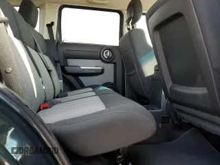 2010 Dodge Nitro SXT z VIN 1D4PT5GK2AW131913, wystawiony jako Copart lot #42711015 z przebiegiem 177 637 mil mil oraz Szkoda całkowita • Salvage title. Historia ofert i sprzedaży dostępna na DreamBid. Obrazek 11.