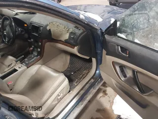 2008 Subaru Outback L.L. Bean with VIN 4S4BP86C484333399, listed as a IAAI auction lot 41371002 with 186,664 mi miles and . Bid and sale history available at DreamBid. Image 5.