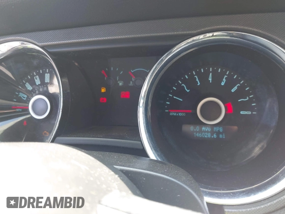 2014 Ford Mustang V6 with VIN 1ZVBP8AMXE5245688, listed as a IAAI auction lot 42074539 with 146,028 mi miles. Bid and sale history available at carsss.com. Image 7.