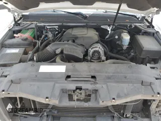 2009 Chevrolet Suburban LTZ with VIN 1GNFC36J89J123398, listed as a Copart auction lot 57942495 with 165,329 mi miles and Salvage title. Bid and sale history available at DreamBid. Image 12.