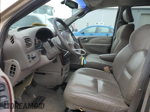 2001 Chrysler Town & Country Limited with VIN 2C8GP64L21R387318, listed as a Copart auction lot 79038314 with 103,637 mi miles and Salvage Title. Bid and sale history available at carsss.com. Image 7.