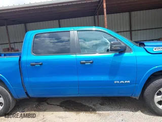2025 Ram 1500 Big Horn with VIN 1C6SRFFP2SN562047, listed as a IAAI auction lot 42087415 with 27,583 mi miles. Bid and sale history available at carsss.com. Image 14.