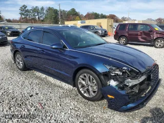 2021 Hyundai Sonata SEL with VIN 5NPEL4JA7MH105722, listed as a Copart auction lot 82770554 with 77,593 mi miles and Salvage Title. Bid and sale history available at carsss.com. Image 4.