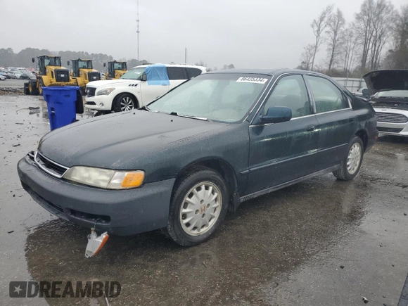1996 Honda Accord EX with VIN 1HGCD5656TA174575, listed as a Copart auction lot 86435334 with 217,784 mi miles and Salvage Title. Bid and sale history available at DreamBid. Image 1.
