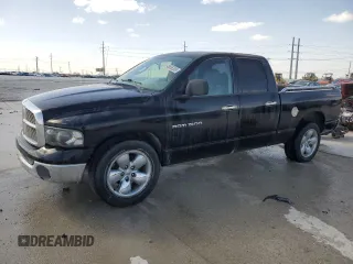 2003 Dodge 1500 ST z VIN 1D7HA18N53S143661, wystawiony jako Copart lot #49656335 z przebiegiem 319 799 mil mil oraz Szkoda całkowita • Salvage title. Historia ofert i sprzedaży dostępna na DreamBid. Obrazek 1.