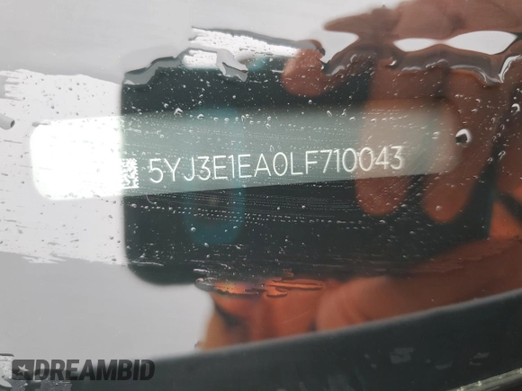 2020 Tesla Model 3 Standard Range Plus z VIN 5YJ3E1EA0LF710043, wystawiony jako Copart lot #51627855 z przebiegiem Nie podano mil oraz Szkoda całkowita • Salvage title. Historia ofert i sprzedaży dostępna na DreamBid. Obrazek 13.