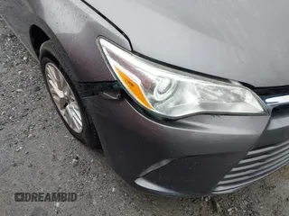 2017 Toyota Camry XLE with VIN 4T1BF1FK2HU714654, listed as a IAAI auction lot 41852758 with 137,016 mi miles. Bid and sale history available at carsss.com. Image 18.