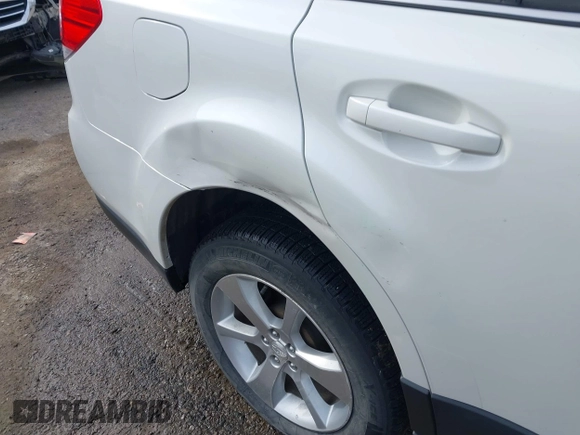 2014 Subaru Outback Limited with VIN 4S4BRBLCXE3313154, listed as a IAAI auction lot 41830358 with 127,652 mi miles and . Bid and sale history available at DreamBid. Image 17.