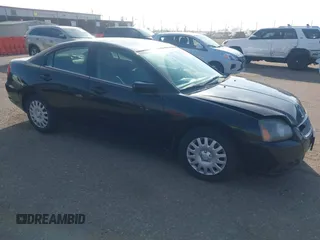 2011 Mitsubishi Galant ES z VIN 4A32B3FF5BE011224, wystawiony jako IAAI lot #42153857 z przebiegiem 142 323 mil mil oraz . Historia ofert i sprzedaży dostępna na DreamBid. Obrazek 1.