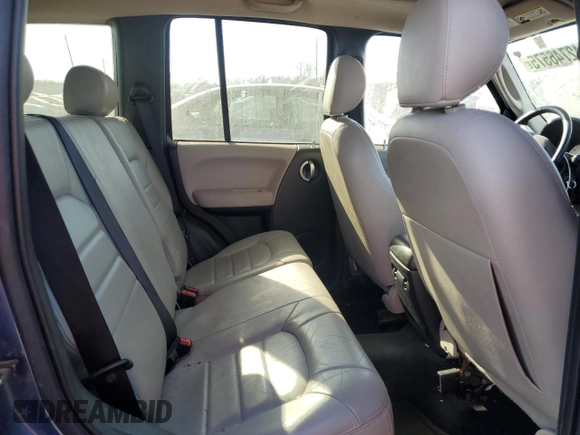 2004 Jeep Liberty Limited with VIN 1J4GL58K04W127014, listed as a Copart auction lot 42746575 with 0 mi miles and Salvage Title. Bid and sale history available at carsss.com. Image 11.