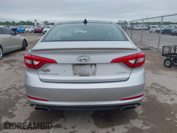 2015 Hyundai Sonata Limited with VIN 5NPE34AF6FH071108, listed as a IAAI auction lot 41946732 with 151,120 mi miles and . Bid and sale history available at carsss.com. Image 16.