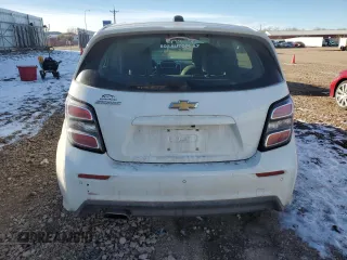 2020 Chevrolet Sonic LT z VIN 1G1JG6SB7L4130073, wystawiony jako Copart lot #85119684 z przebiegiem 55 738 mil mil oraz Szkoda całkowita • Salvage title. Historia ofert i sprzedaży dostępna na DreamBid. Obrazek 6.