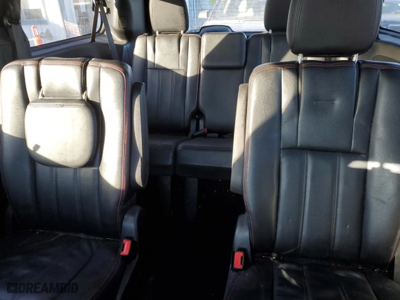 2018 Dodge Grand Caravan GT with VIN 2C4RDGEG5JR284212, listed as a Copart auction lot 42642745 with 141,374 mi miles and Salvage Title. Bid and sale history available at carsss.com. Image 10.