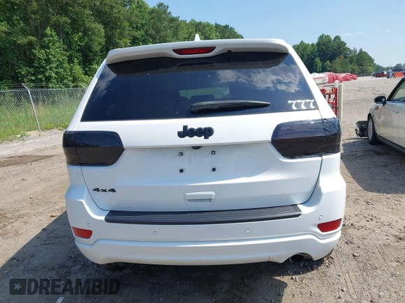 2019 Jeep Grand Cherokee Laredo E with VIN 1C4RJFAG3KC558882, listed as a IAAI auction lot 42567252 with Not provided miles and . Bid and sale history available at DreamBid. Image 17.