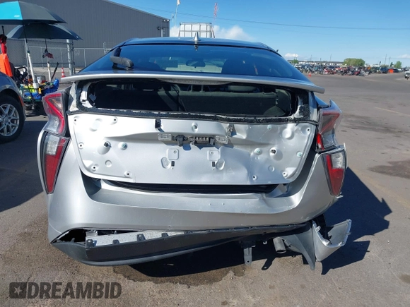 2017 Toyota Prius Two with VIN JTDKBRFU1H3029745, listed as a IAAI auction lot 42091613 with 222,115 mi miles. Bid and sale history available at carsss.com. Image 17.