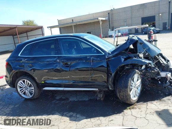 2018 Audi Q5 Prestige z VIN WA1CNAFY3J2078029, wystawiony jako IAAI lot #41822564 z przebiegiem 80 690 mil mil oraz . Historia ofert i sprzedaży dostępna na DreamBid. Obrazek 14.