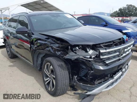 2021 Volkswagen Atlas SEL Premium with VIN 1V2TE2CA6MC220132, listed as a IAAI auction lot 41688148 with 57,249 mi miles and . Bid and sale history available at DreamBid. Image 1.