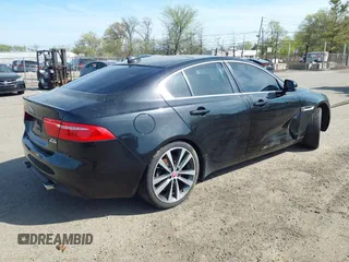 2017 Jaguar XE 35t Prestige with VIN SAJAK4BV1HA966878, listed as a IAAI auction lot 42115970 with 62,949 mi miles. Bid and sale history available at carsss.com. Image 4.