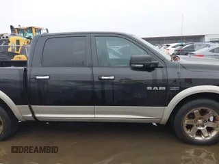 2009 Dodge 1500 Sport with VIN 1D3HB13T09S710436, listed as a IAAI auction lot 42193857 with 247,539 mi miles. Bid and sale history available at carsss.com. Image 14.