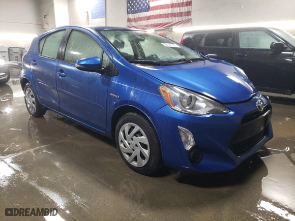 2015 Toyota Prius c One with VIN JTDKDTB35F1101950, listed as a Copart auction lot 88447385 with 129,527 mi miles and Salvage Title. Bid and sale history available at carsss.com. Image 4.