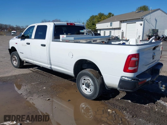 2019 Ram 2500 Tradesman with VIN 3C6UR5HJ3KG574034, listed as a IAAI auction lot 41779145 with 75,188 mi miles and . Bid and sale history available at DreamBid. Image 3.
