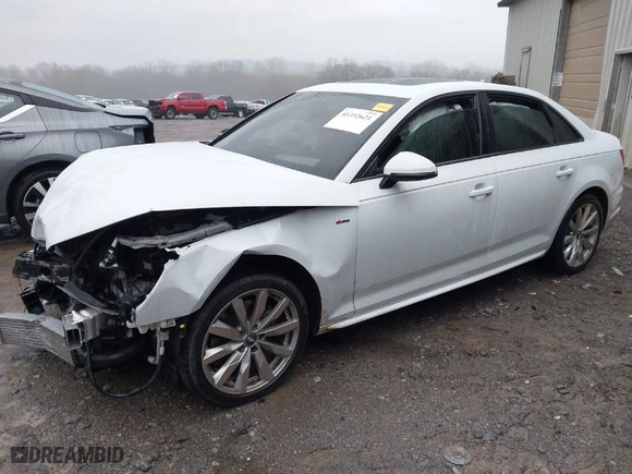 2018 Audi A4 Premium with VIN WAUKMAF40JA219711, listed as a IAAI auction lot 41352621 with 1 mi miles. Bid and sale history available at carsss.com. Image 2.