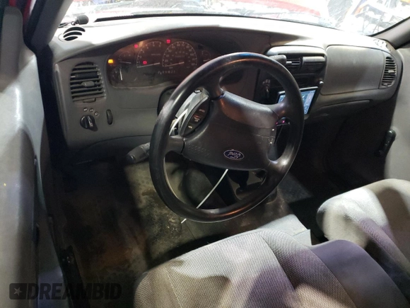 2002 Ford Ranger XL z VIN 1FTYR11U62PA10767, wystawiony jako Copart lot #85024224 z przebiegiem 186 312 mil mil oraz Szkoda całkowita • Salvage title. Historia ofert i sprzedaży dostępna na DreamBid. Obrazek 8.